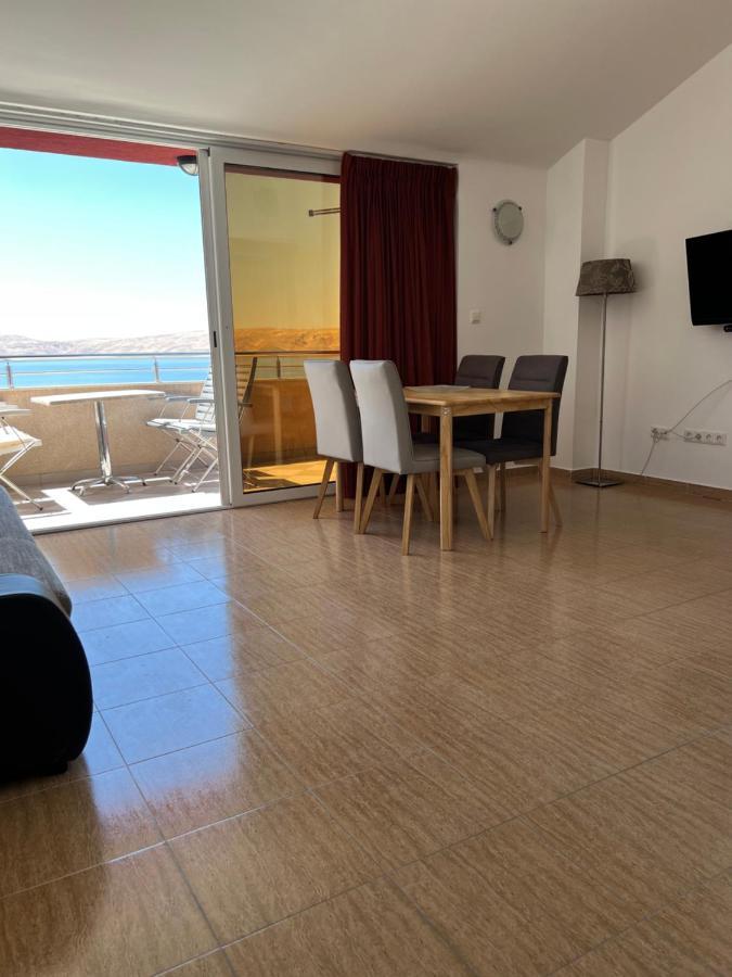 Angela Apartment Cesarica